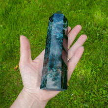 Load image into Gallery viewer, Large green apatite tower