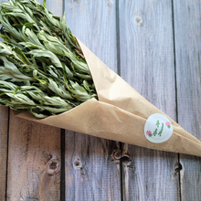 Load image into Gallery viewer, Dried mugwort leaf and stems