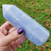 Load image into Gallery viewer, Large Celestite Tower - Celestite Point