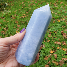 Load image into Gallery viewer, Large Celestite Tower - Celestite Point