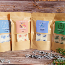 Load image into Gallery viewer, Holiday Scented Soy Wax Melts