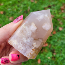 Load image into Gallery viewer, Flower agate gemstone point