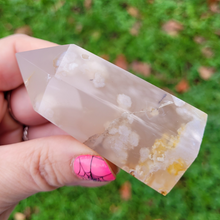 Load image into Gallery viewer, Flower agate crystal tower
