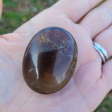 Load image into Gallery viewer, Smoky Quartz Palm Stones