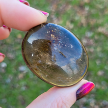 Load image into Gallery viewer, Smoky Quartz Palm Stones