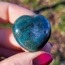 Load image into Gallery viewer, Small Moss Agate Carved Gemstone Heart - 30mm