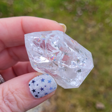 Load image into Gallery viewer, Cracked Clear Quartz Crystal Points