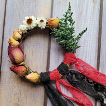 Load image into Gallery viewer, Door chimes wreath