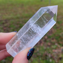 Load image into Gallery viewer, Clear Quartz Crystal Point - 3-3.5 inch