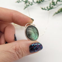 Load image into Gallery viewer, Sterling Silver and Labradorite Pendant