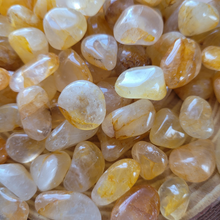 Load image into Gallery viewer, Golden healer quartz tumbled gemstones