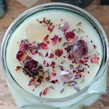 Load image into Gallery viewer, Magic Potion Skull Candle - Soy Wax Candle 15 oz