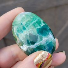 Load image into Gallery viewer, Green Fluorite Palm Stone - 2 inch