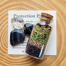 Load image into Gallery viewer, Protection Spell Bottle and Crystal Kit