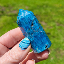 Load image into Gallery viewer, Blue Apatite Point - Apatite Tower