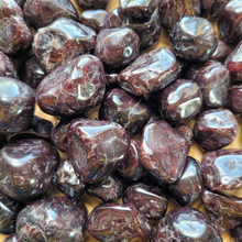 Load image into Gallery viewer, Garnet tumbled stones