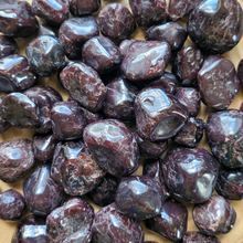 Load image into Gallery viewer, Tumbled Garnet stones