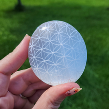 Load image into Gallery viewer, Selenite Palm Stone - Flower of Life Palm Stone