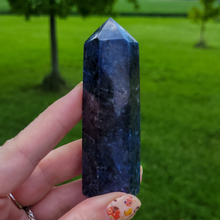 Load image into Gallery viewer, Sodalite Point - Sodalite Tower
