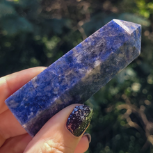 Load image into Gallery viewer, Sodalite Point - Sodalite Gemstone Tower