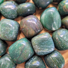 Load image into Gallery viewer, Dark green aventurine crystals tumbled