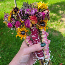 Load image into Gallery viewer, Organic Mugwort and Seasonal Flower Bundle