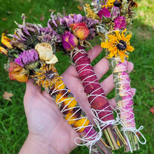 Load image into Gallery viewer, Organic Mugwort and Seasonal Flower Bundle