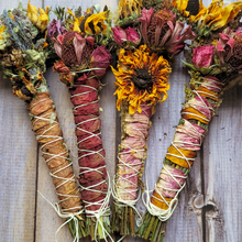 Load image into Gallery viewer, Organic Mugwort and Seasonal Flower Bundle