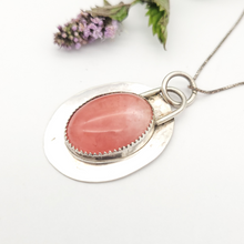 Load image into Gallery viewer, Peach Moonstone and Sterling Silver Pendant Necklace