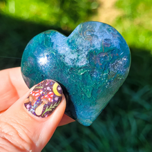 Load image into Gallery viewer, Carved moss agate heart