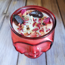 Load image into Gallery viewer, Berry Bewiching Brew Soy Wax Candle in Red Skull Jar - 15 oz