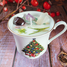 Load image into Gallery viewer, Vintage Holiday Tea Cup Candle (Cozy Cabin)