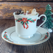 Load image into Gallery viewer, Vintage Holiday Tea Cup Candle (Cozy Cabin)