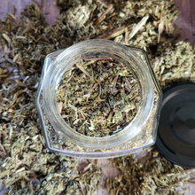 Load image into Gallery viewer, Organic dried mugwort