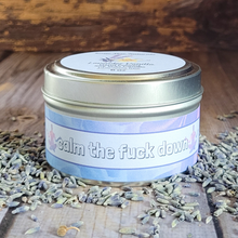Load image into Gallery viewer, Lavender vanilla soy wax candle with crystals