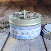 Load image into Gallery viewer, Lavender vanilla soy wax candle with crystals