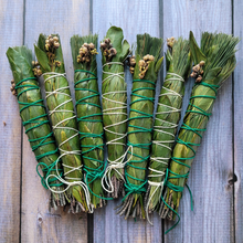 Load image into Gallery viewer, White pine and bay leaf smudge stick