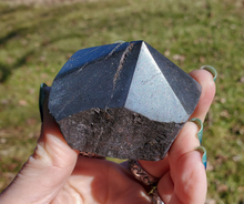 Load image into Gallery viewer, Hematite Top Polished Point