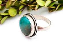 Load image into Gallery viewer, Genuine Turquoise and Sterling Silver Ring - Size 11