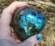 Load image into Gallery viewer, Large Labradorite Gemstone Heart