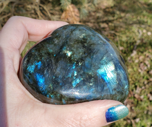 Load image into Gallery viewer, Large Labradorite Gemstone Heart