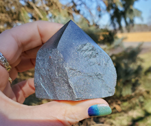Load image into Gallery viewer, Hematite Top Polished Point
