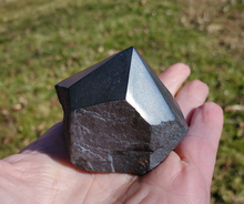 Load image into Gallery viewer, Hematite Top Polished Point