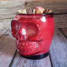 Load image into Gallery viewer, Cinnamon Sticks Red Skull Candle
