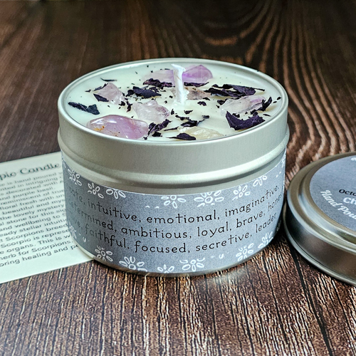 Soy candle for zodiac sign scorpio with amethyst crystals 