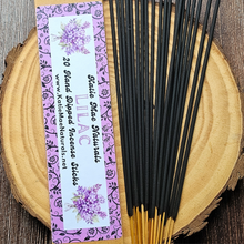 Load image into Gallery viewer, Lilac hand dipped incense sticks 
