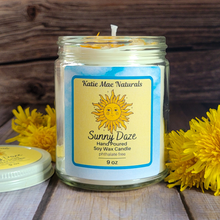 Load image into Gallery viewer, Hand poured soy wax candle 
