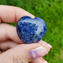 Load image into Gallery viewer, Carved sodalite gemstone hearts
