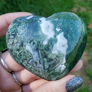 Moss agate carved Gemstone heart