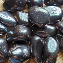Load image into Gallery viewer, Hematite tumbled gemstones
